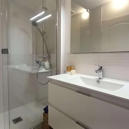 شقة Antares - T2 Entierement Renove Avec Vue Imprenable Sur Le Bassin Mae-9344 *