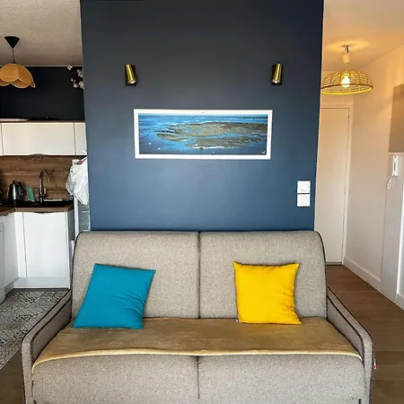 Résidence Antares - T2 Entièrement Rénové Avec Vue Imprenable Sur Le Bassin Mae-9344 Appartement